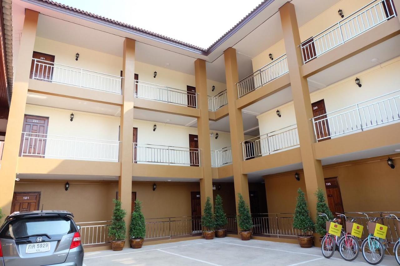 Benya Hotel Nan Exterior foto